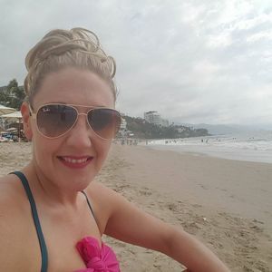 Meet your Posher, Stacy